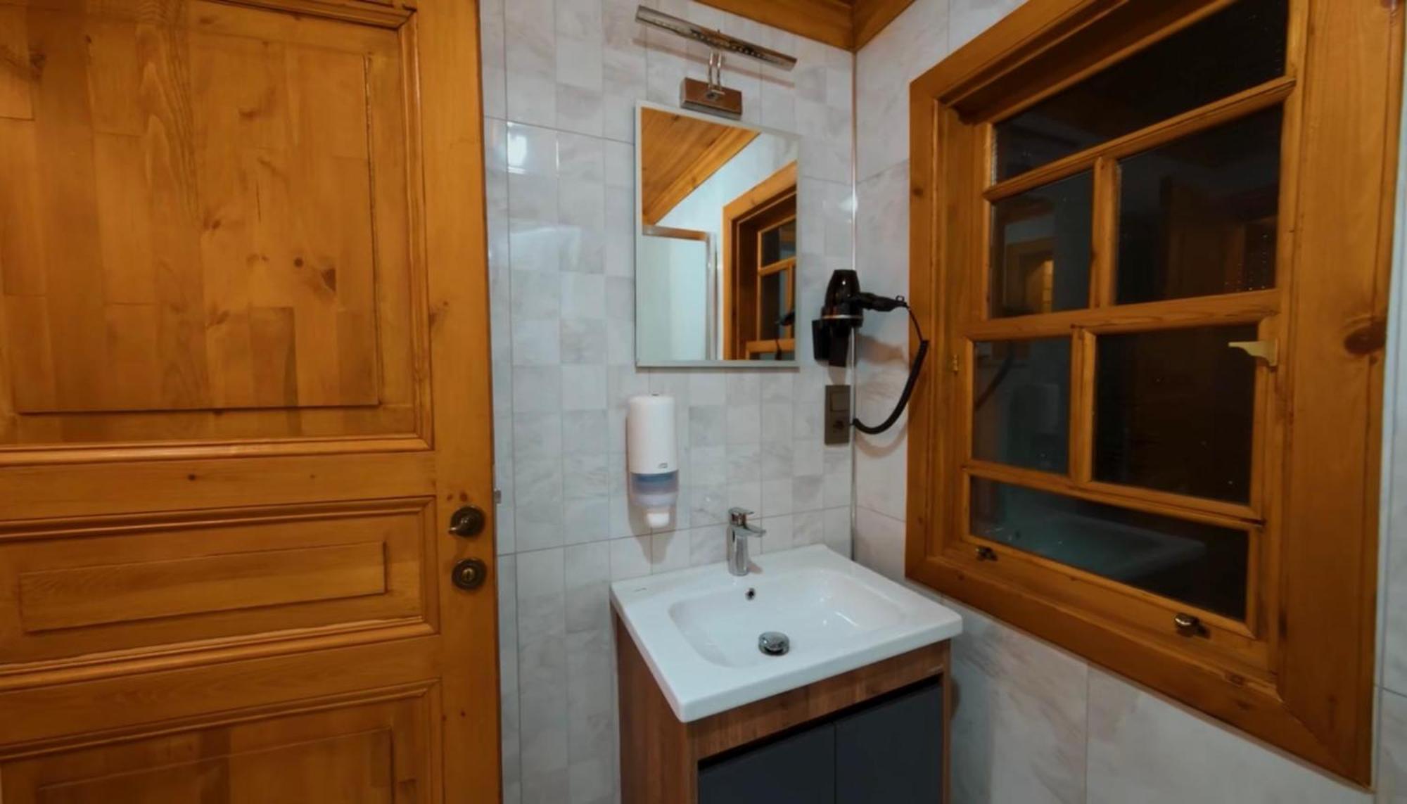 Utku Konagi Bed & Breakfast Bartin Ngoại thất bức ảnh